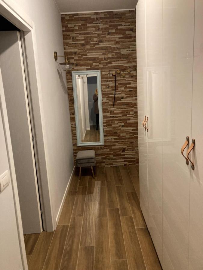 Apartment Zurigo Milan Luaran gambar